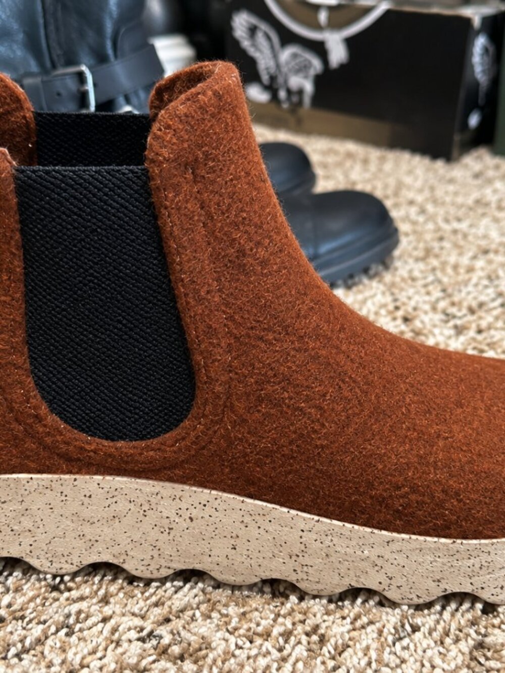 ASPORTUGUESAS 100% Wool Chelsea Boots Brown Size 39